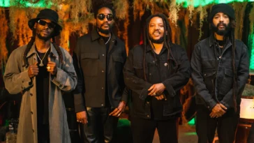 Kabaka Pyramid, Jesse Royal, Protoje and Stephen Marley feature in the music video for The Kalling