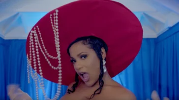 Ishawna sings in a church during music video for New Child