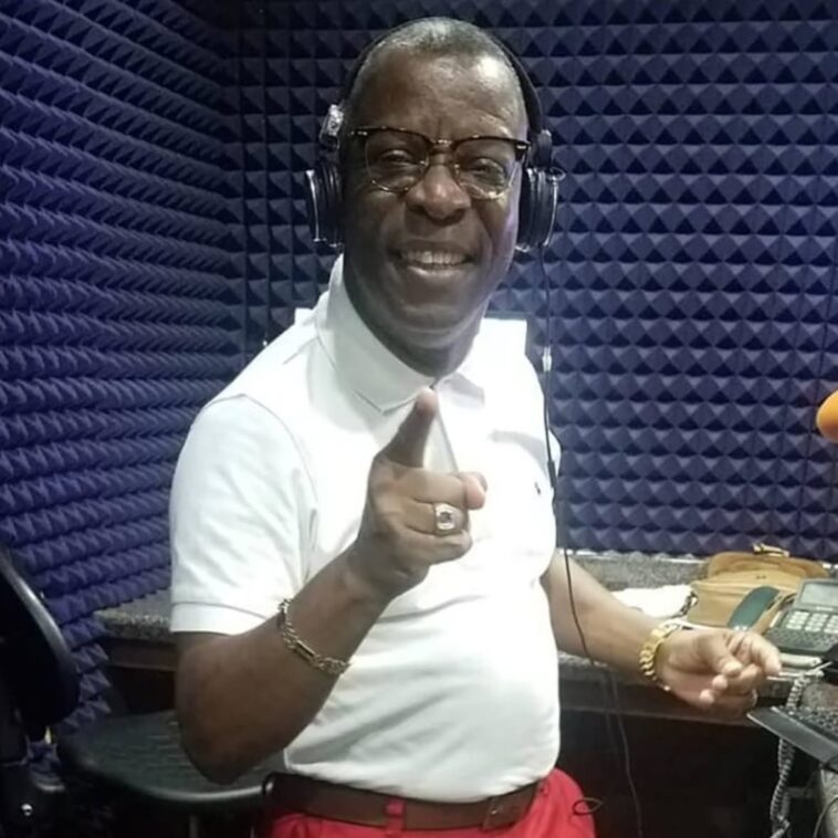 Barrington 'Barry G' Gordon poses during a radio show.