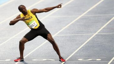 Usain Bolt does his signature pose at Rio 2016.
