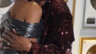 Naomi Cowan and Jully Black hug on the red carpet at the 2026 Juno Awards.