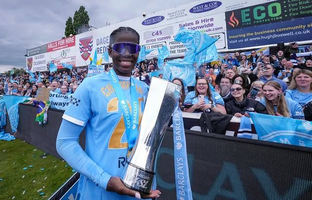 Khadija Shaw lifts the Barclays Women's Super League title on May 16, 2026.